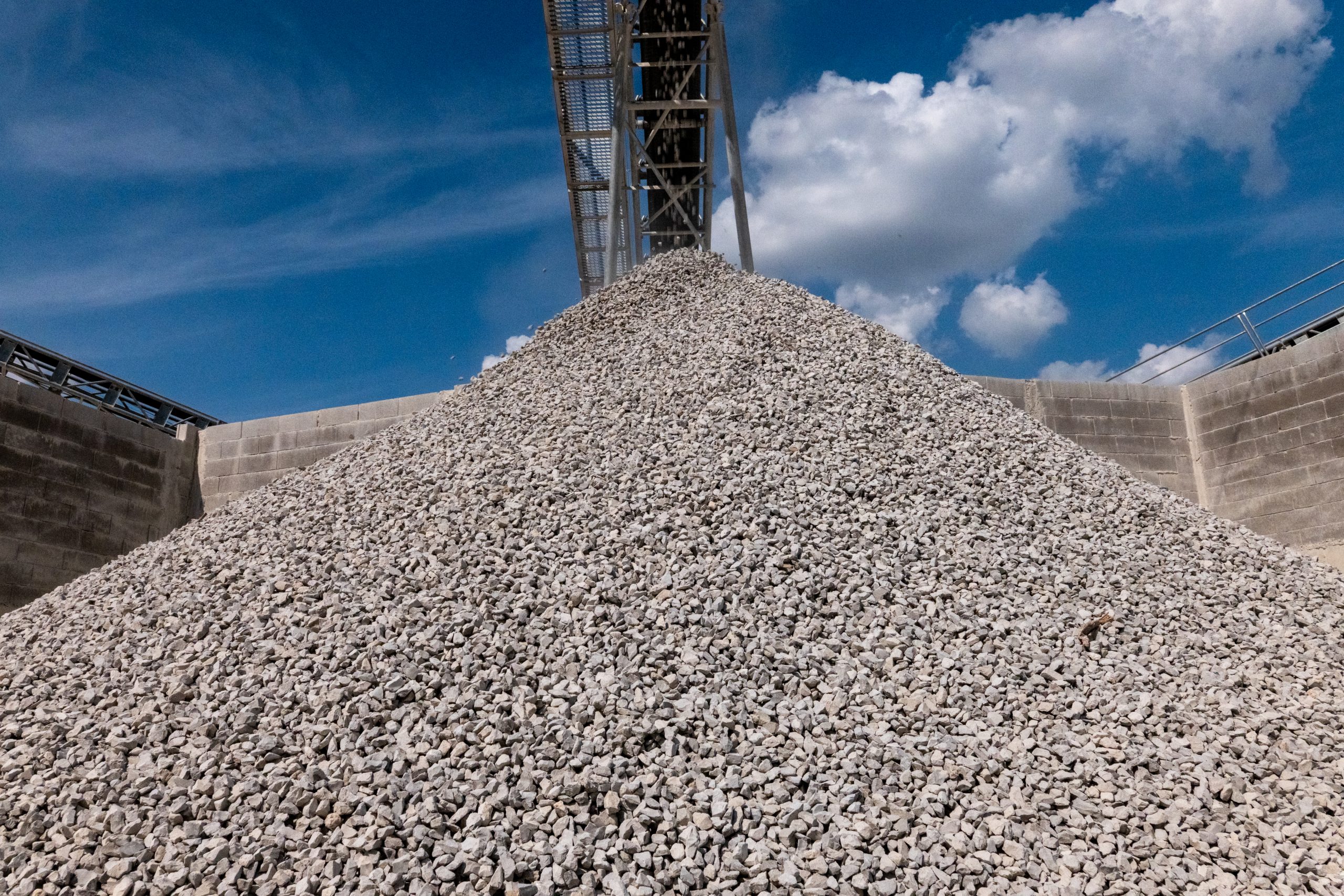 Crushed stone fraction 12.5-20 mm